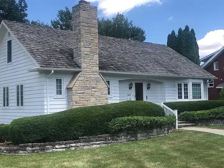1st image of 345 Coe St