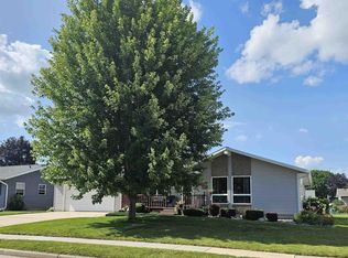 466 E Spring St, Waupun, WI 53963
