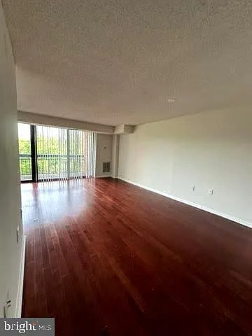 2230 George C Marshall Dr #829 — Photo 4