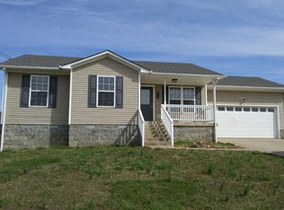 618 Avondale Rd, Oak Grove, KY 42262