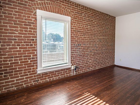 5th image of 5908 N Figueroa St #4