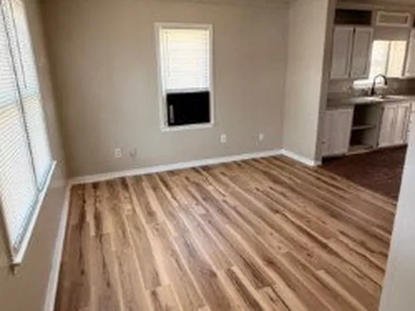 2904 S Portland Ave, Oklahoma City, OK 73108