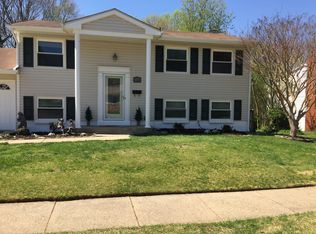 15200 Calexico Ln, Woodbridge, VA 22193