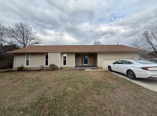 23043 Pepper Rd, Athens, AL 35613