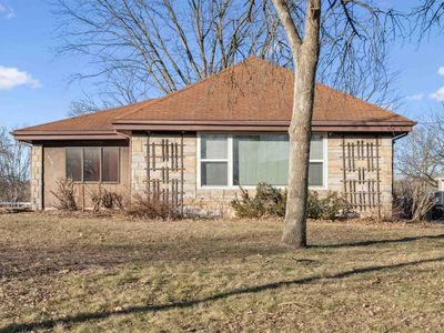 920 N Franklin St, Manchester, IA, 52057