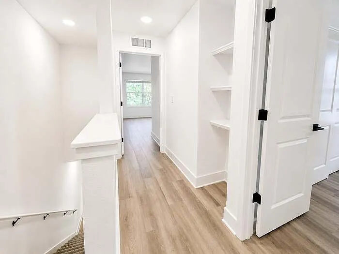 161 Thibault Trce — Photo 17