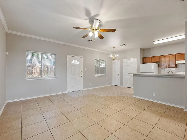 1720 Constantino Cir #A — Photo 7