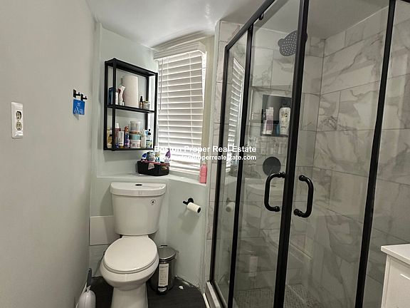 4th image of 10 Westland Ave #510