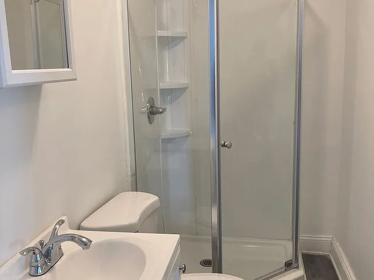 2209 Royall Ave — Photo 9