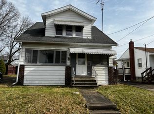 1776 Bonnie Brae Ave NE, Warren, OH 44483