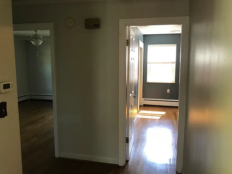 Hallway to bedrooms