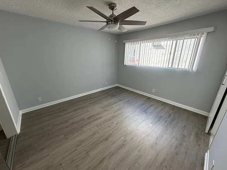 h1431 — Photo 34
