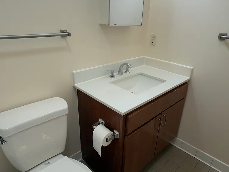 6925 Georgia Ave N.W — Photo 2