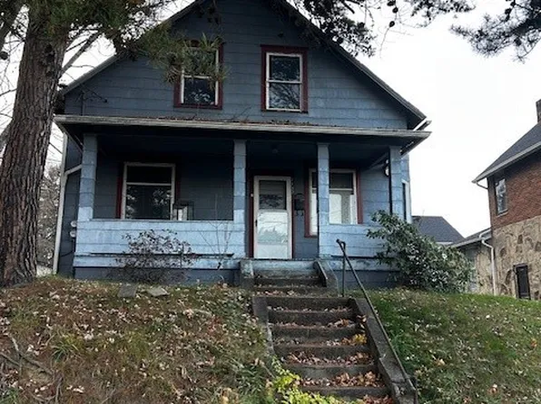 1147 Forest Ave, Alliance, OH 44601