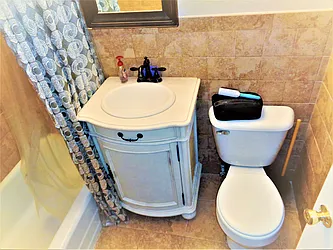 Sold by Thomas Lipovetsky, LREB