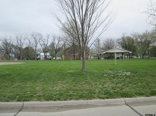 409 Main St, Manley, NE 68403