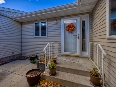 325 Hylande Dr, Great Falls, MT, 59405