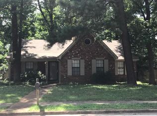 4481 Sandy Park Dr, Memphis, TN 38141