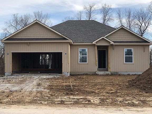 2nd image of 3800 NW Dogwood Dr