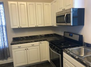 204 Cleveland St, Rayland, OH 43943