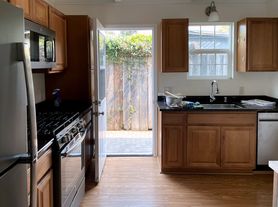 623 Oak Ave, Redwood City, CA