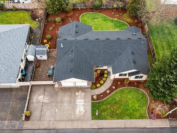 4th image of 4508 NE 122nd St
