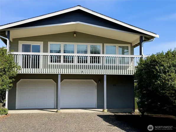 712 S Sand Dune Avenue SW, Ocean Shores, WA 98569