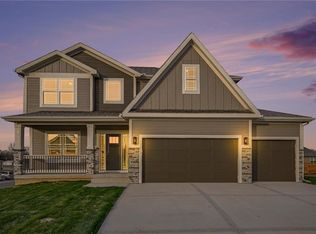 12413 Morgan St, Excelsior Springs, MO 64024