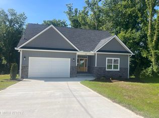 329 Sunset Rd, Clinton, TN 37716