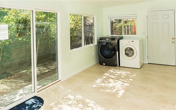 5th image of 532 N Siesta Ave