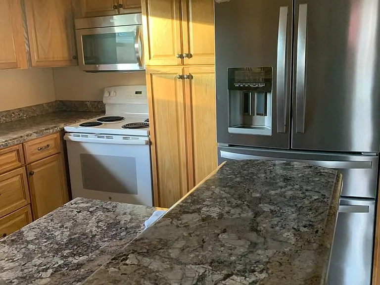 165 Greyland Dr — Photo 5