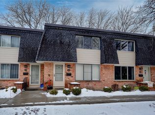 282 Penn Ln, Rochester, NY 14625