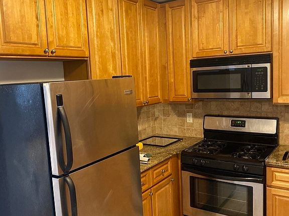 5th image of 24-21 43rd St #3AA