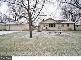 1917 Whitewater Trl N, Brooklyn Park, MN 55444