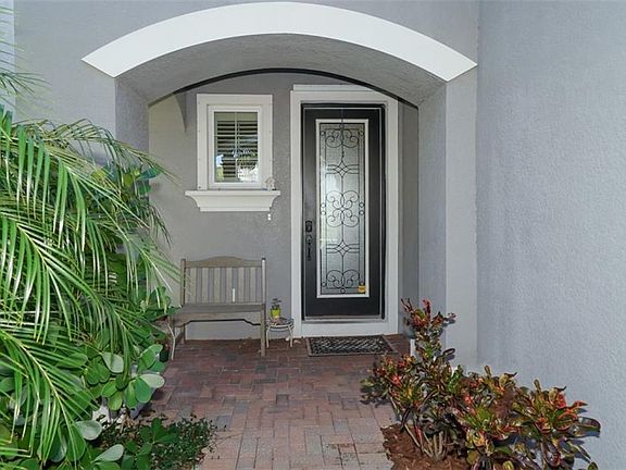3rd image of 8353 Nandina Dr