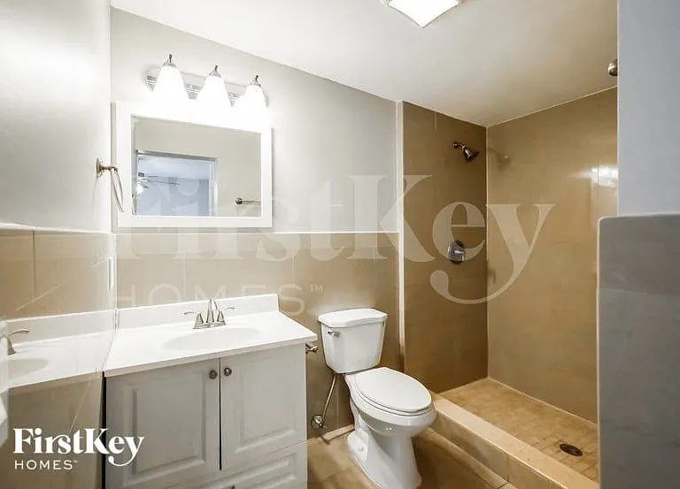 6611 Simms St — Photo 10
