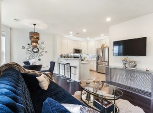 27 Iris Ln, Garfield, NJ 07026