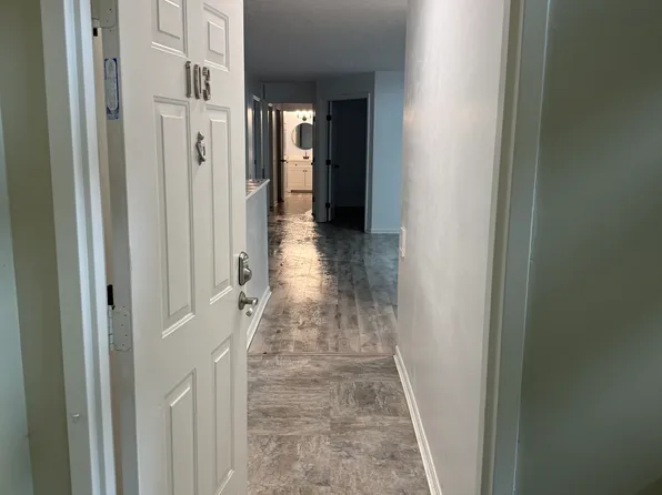 6829 Meadow Creek Dr Unit 103, Columbus, OH 43235