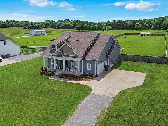 4th image of 7890 Poplar Hill Rd