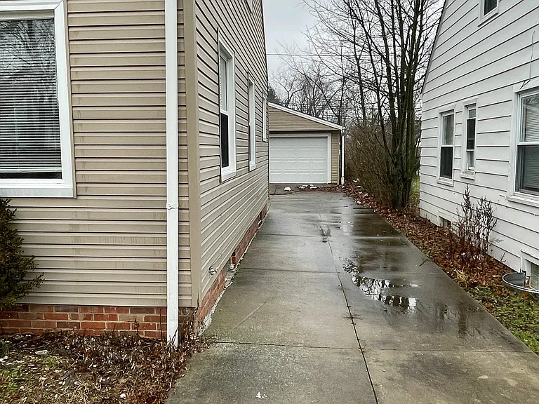 5333 Hollywood Ave — Photo 11