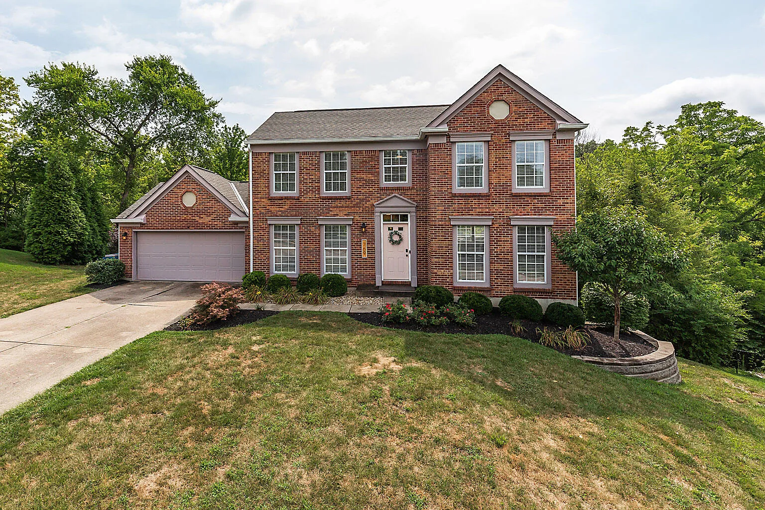 769 Millstream Dr photo 1