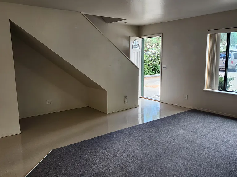 101 W Cedar Ave #2 — Photo 12