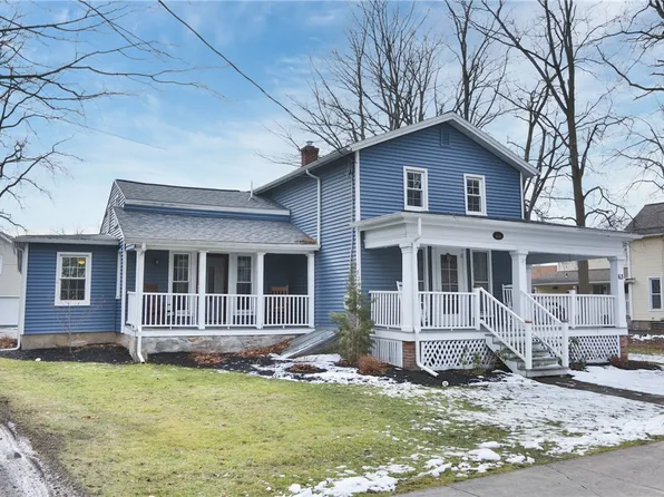63 East St, Honeoye Falls, NY 14472