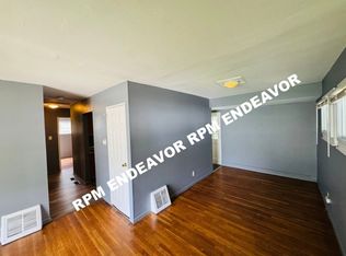 200 Ben Nevis Rd, Saint Louis, MO 63137