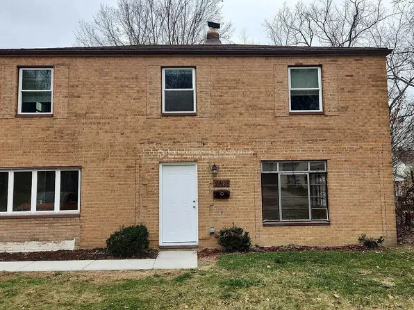 28121 Tremaine Dr, Euclid, OH 44132