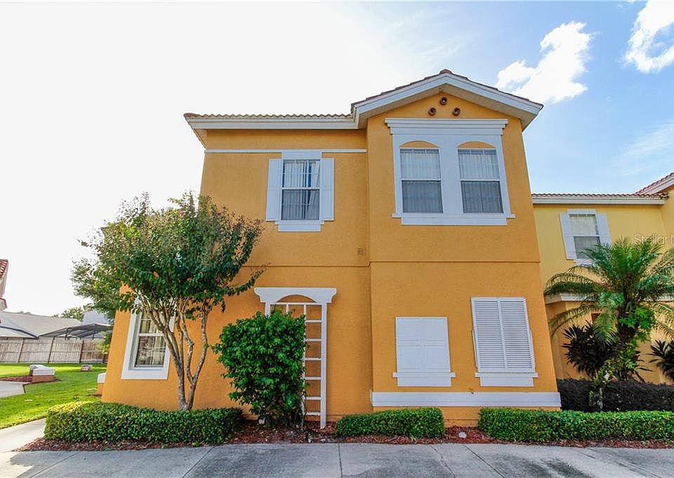 1st image of 926 Park Terrace Cir