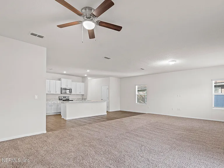 8279 Meadow Walk Ln — Photo 12