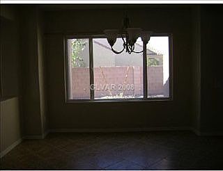 5th image of 7312 Royal Melbourne Dr