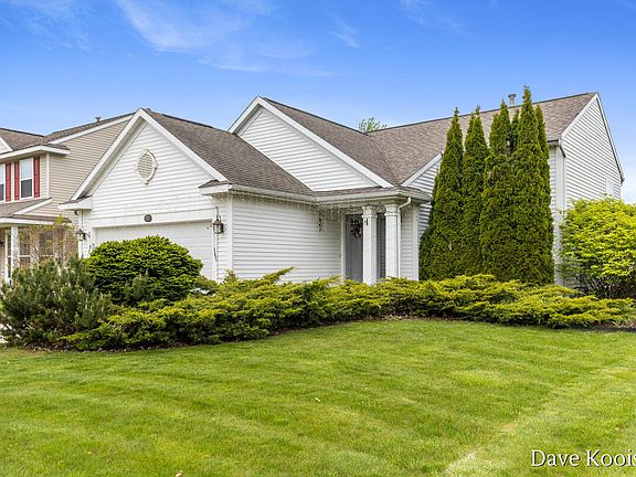 3rd image of 5757 E Grove Dr SE