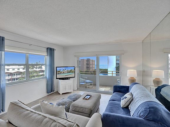 4th image of 1630 N Ocean Boulevard #411